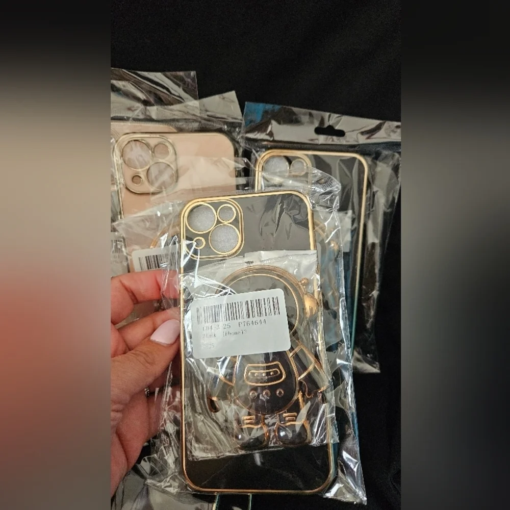 iPhone 13 3D Astronaut Phone Stand Pink Phone Case NWT